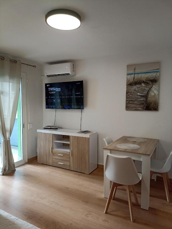 Brisas Del Mar Apartment Salou Bagian luar foto