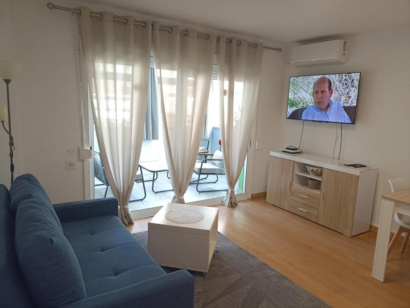 Brisas Del Mar Apartment Salou Bagian luar foto
